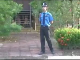 पर्की सुरक्षा अधिकारी