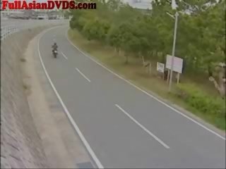 Hapones nobya rides laruan motorcylcle